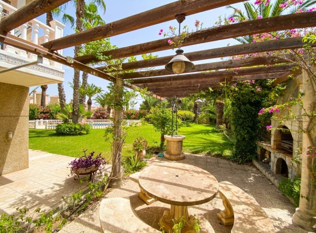 Återförsäljning - Villa - Orihuela - Villamartin
