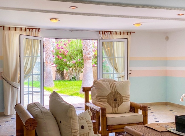 Återförsäljning - Villa - Orihuela - Villamartin