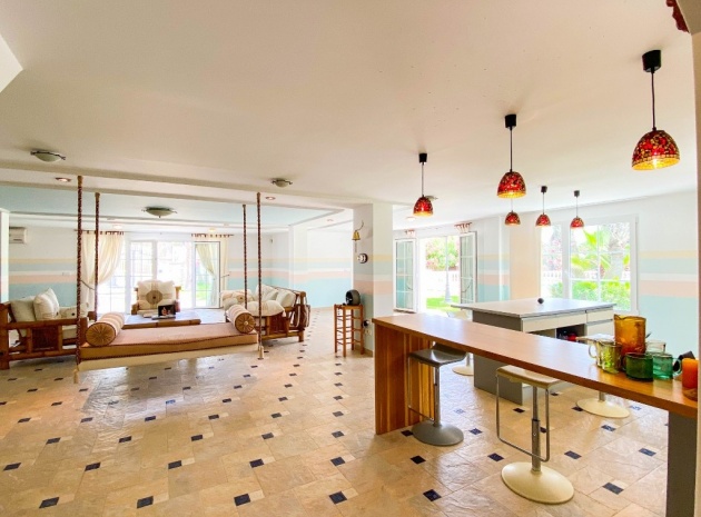 Återförsäljning - Villa - Orihuela - Villamartin