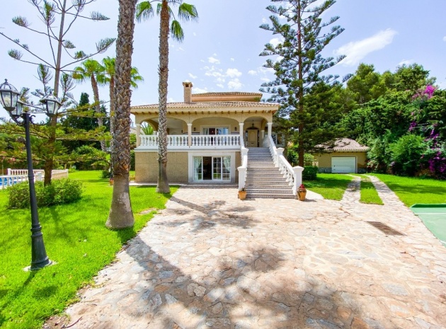 Återförsäljning - Villa - Orihuela - Villamartin