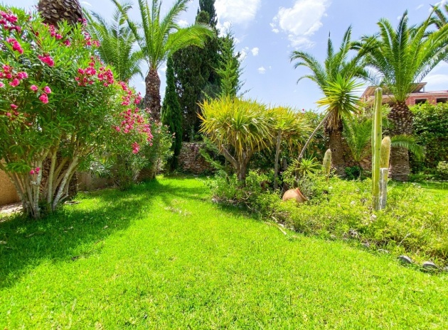 Återförsäljning - Villa - Orihuela - Villamartin