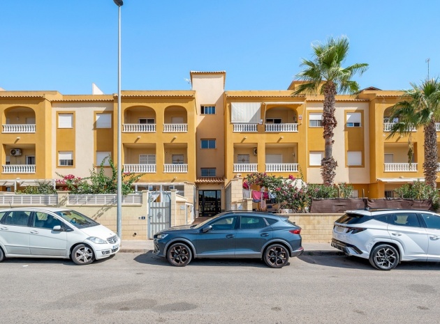 Återförsäljning - Lägenhet - Orihuela - Orihuela Costa