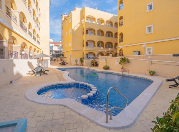 Resale - Apartment - Algorfa