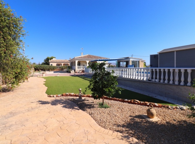 Wiederverkauf - Villa - Callosa De Segura - Callosa de Segura Centro