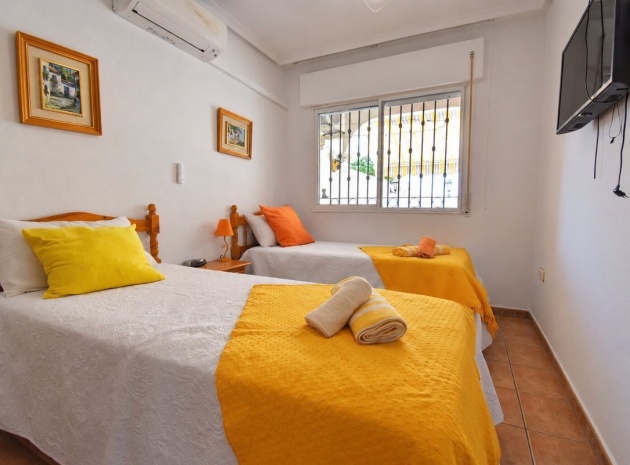 Resale - Villa - Orihuela - La Zenia