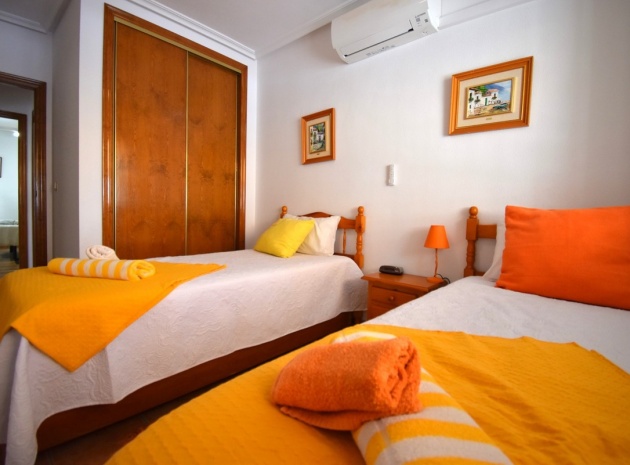 Resale - Villa - Orihuela - La Zenia