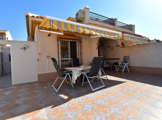 Resale - Villa - Orihuela - La Zenia