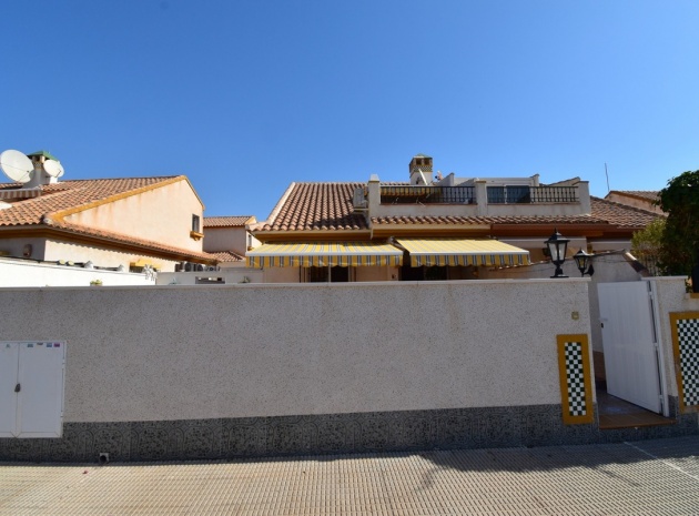 Resale - Villa - Orihuela - La Zenia