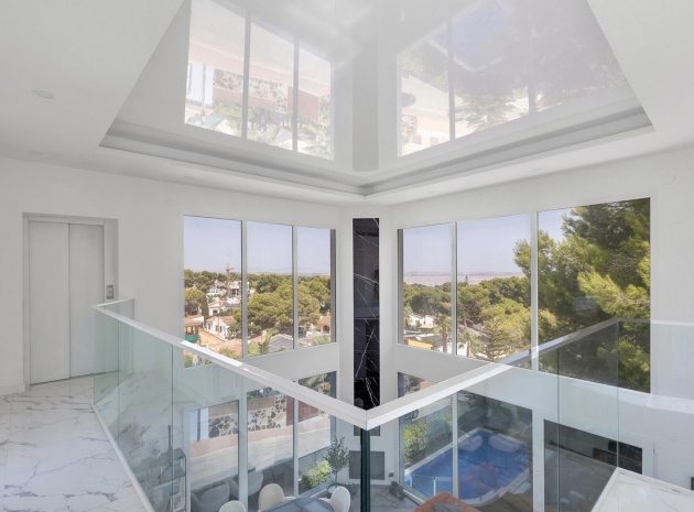 Återförsäljning - Villa - Orihuela - Los Balcones