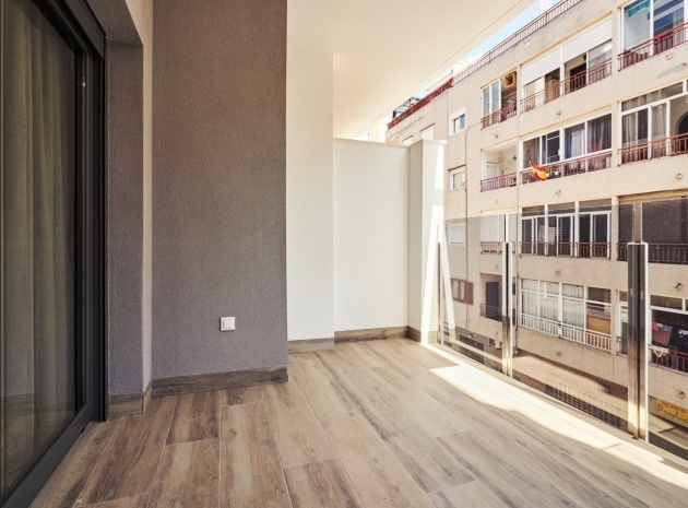Wiederverkauf - Wohnung - Torrevieja - Torrevieja Centro