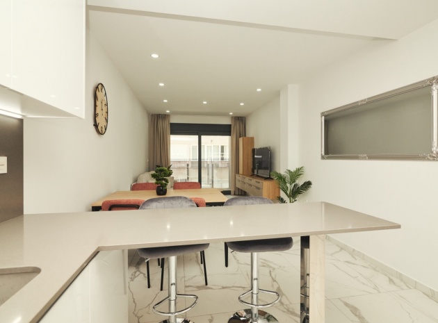 Wiederverkauf - Wohnung - Torrevieja - Torrevieja Centro
