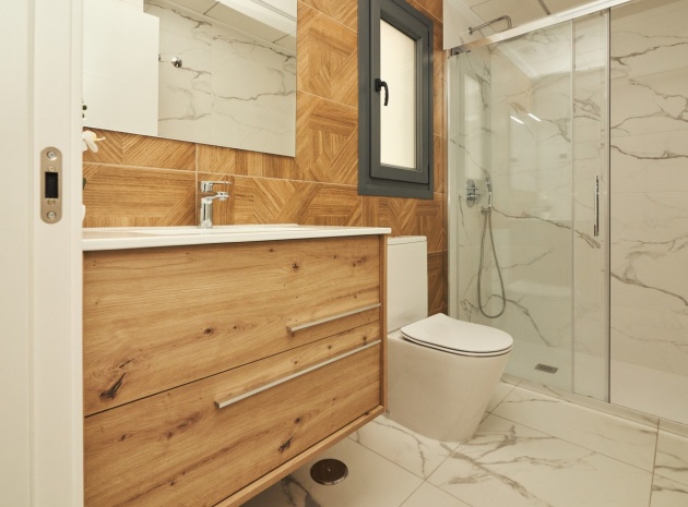 Wiederverkauf - Wohnung - Torrevieja - Torrevieja Centro