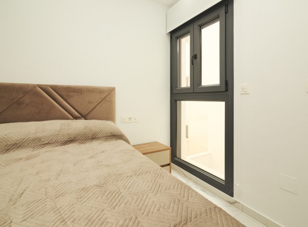 Wiederverkauf - Wohnung - Torrevieja - Torrevieja Centro