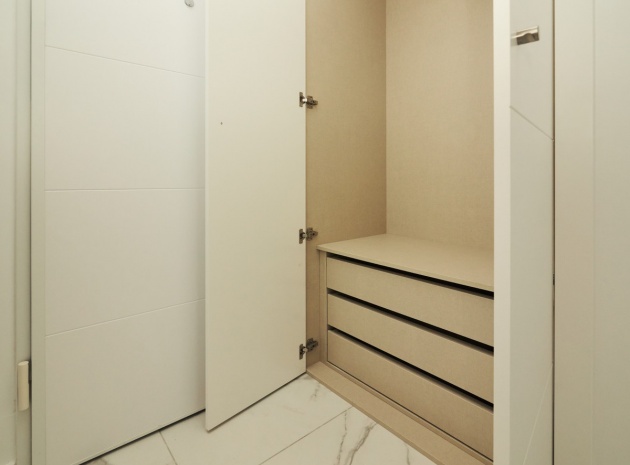Wiederverkauf - Wohnung - Torrevieja - Torrevieja Centro