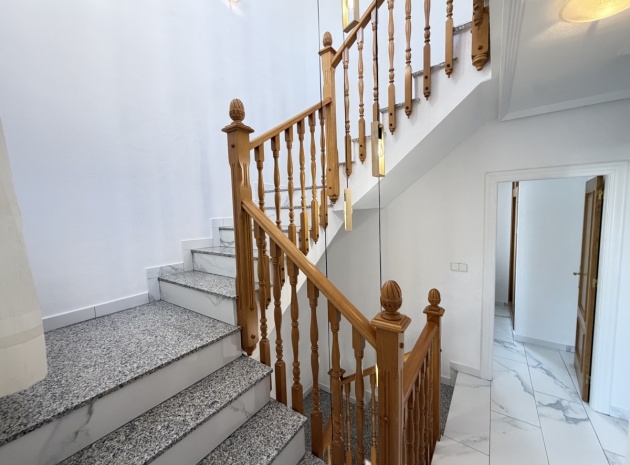 Revente - Villa - Villamartin