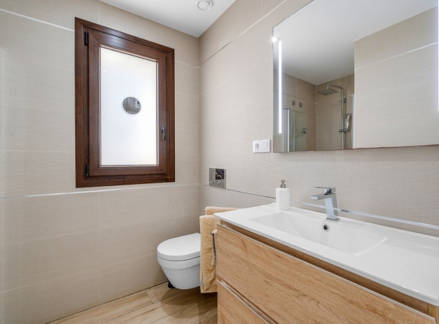 Wiederverkauf - Wohnung - Torrevieja - Torrevieja Centro