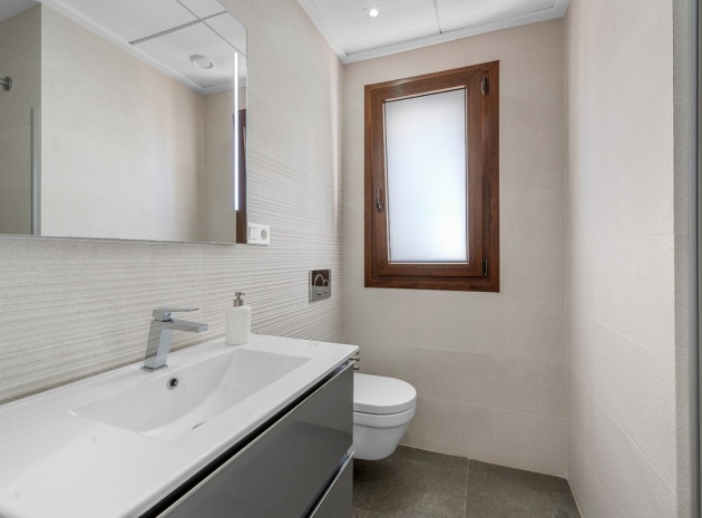 Wiederverkauf - Wohnung - Torrevieja - Torrevieja Centro