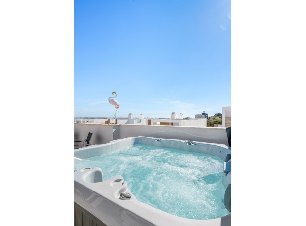Wiederverkauf - Wohnung - Torrevieja - Torrevieja Centro