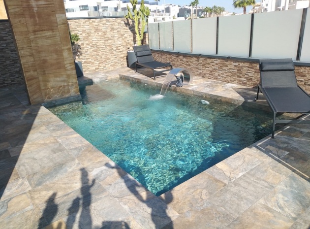 Återförsäljning - Villa - Cabo Roig - Costa Blanca South