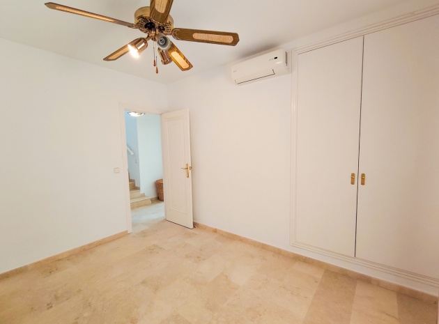 Wiederverkauf - Villa - Villamartin - Costa Blanca South