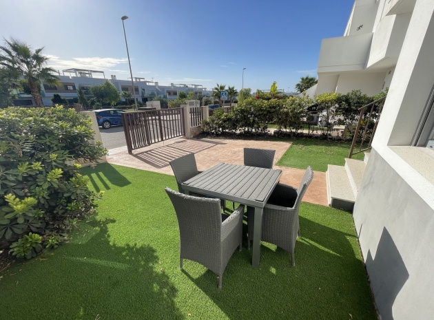 Återförsäljning - Lägenhet - San Miguel de Salinas - Capri Apartments