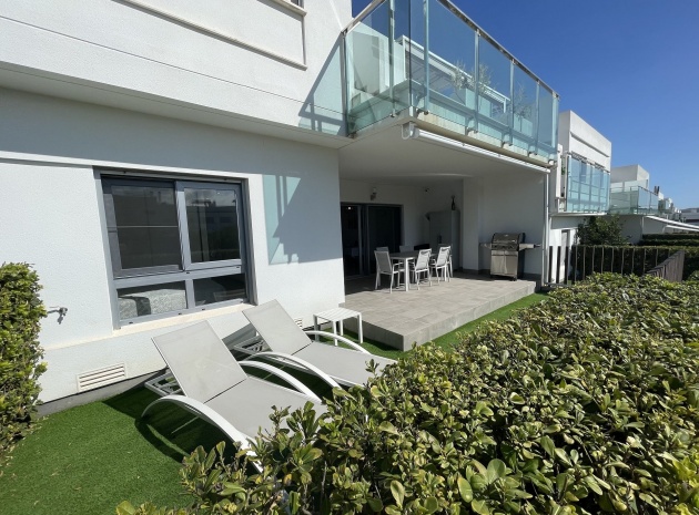 Återförsäljning - Lägenhet - San Miguel de Salinas - Capri Apartments