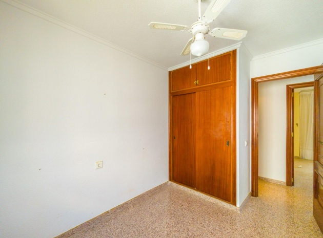 Wiederverkauf - Wohnung - Torrevieja - Torrevieja Centro