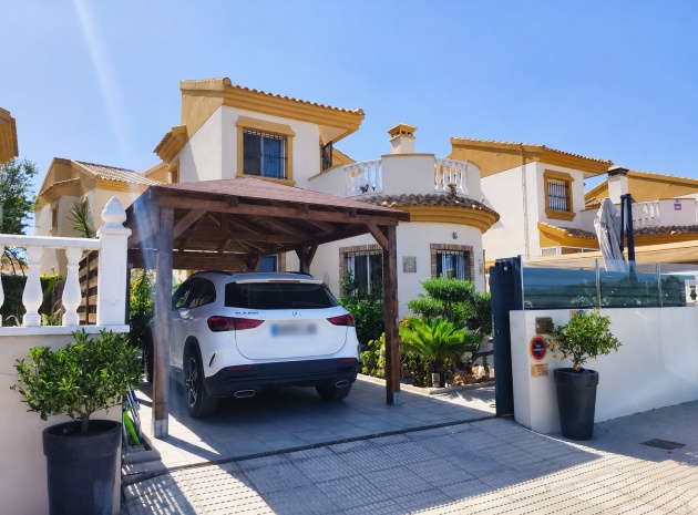 Återförsäljning - Villa - Guardamar del Segura - El Raso