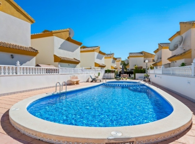 Återförsäljning - Villa - Guardamar del Segura - El Raso