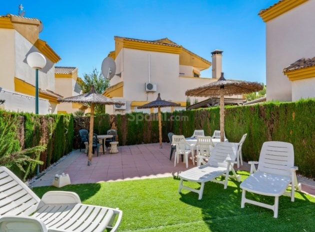 Återförsäljning - Villa - Guardamar del Segura - El Raso