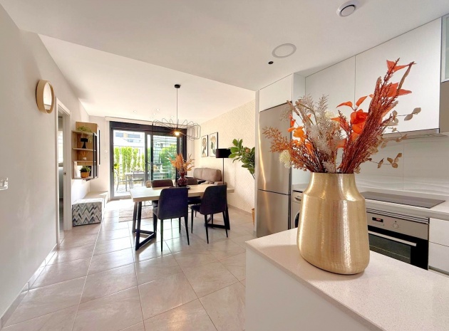 Resale - Apartment - Villamartin - Res. Aire