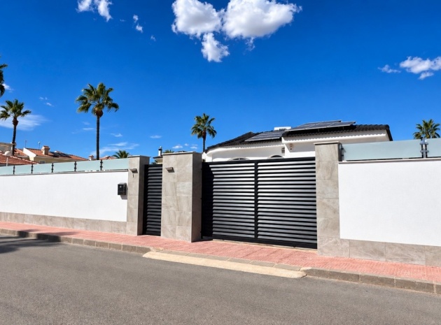 Återförsäljning - Villa - Ciudad Quesada - Dona Pepa