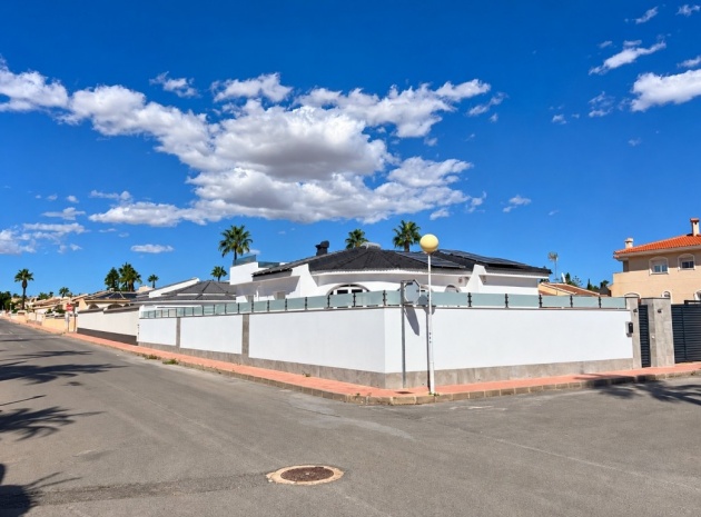 Återförsäljning - Villa - Ciudad Quesada - Dona Pepa