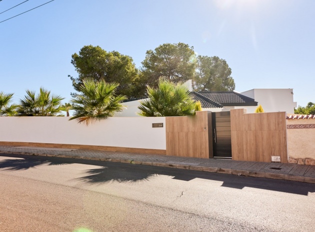 Återförsäljning - Villa - Rojales - Rojales Centro