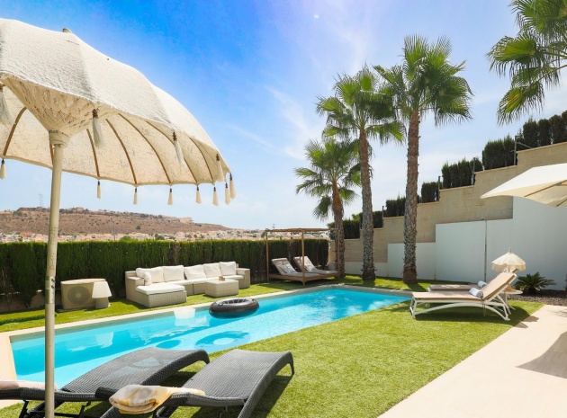 Resale - Villa - Benijofar