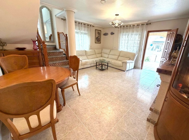 Wiederverkauf - Villa - Villamartin - El Galan