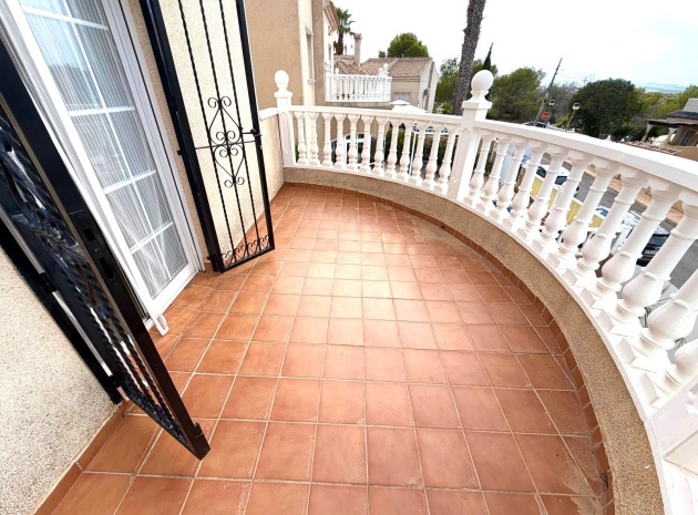 Wiederverkauf - Villa - Villamartin - El Galan