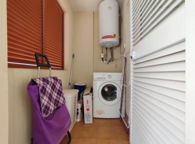 Resale - Apartment - Playa Flamenca - el bosque