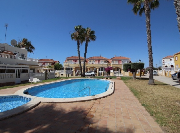 Resale - Apartment - Cabo Roig - la regia