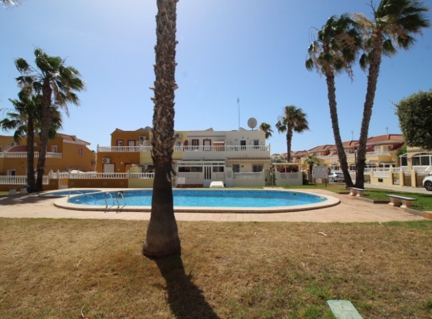 Resale - Apartment - Cabo Roig - la regia