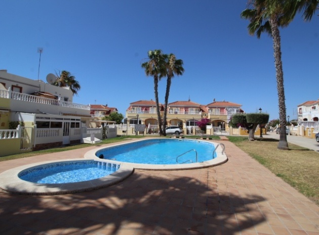 Resale - Apartment - Cabo Roig - la regia
