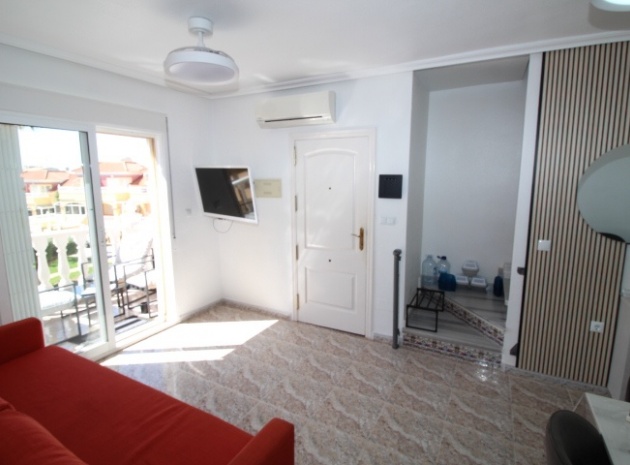 Resale - Apartment - Cabo Roig - la regia