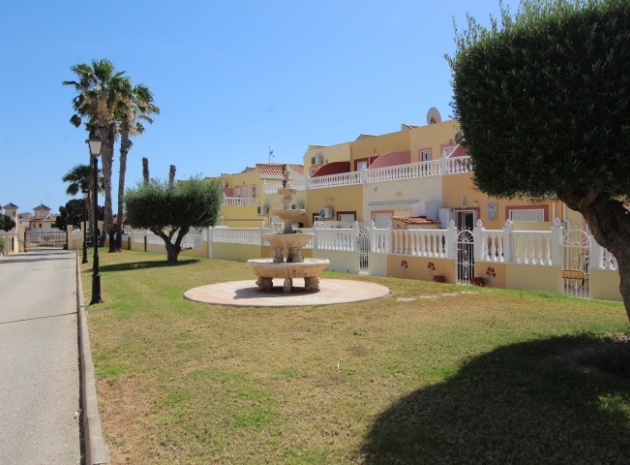 Resale - Apartment - Cabo Roig - la regia