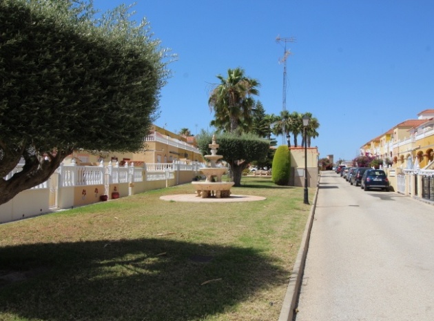 Resale - Apartment - Cabo Roig - la regia
