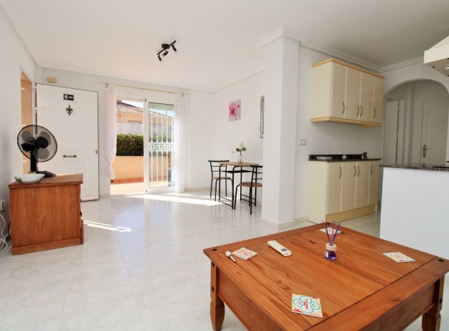 Wiederverkauf - Wohnung - Villamartin