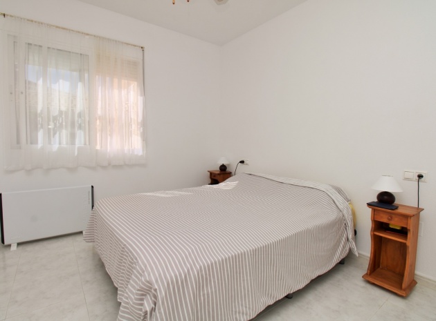 Wiederverkauf - Wohnung - Villamartin