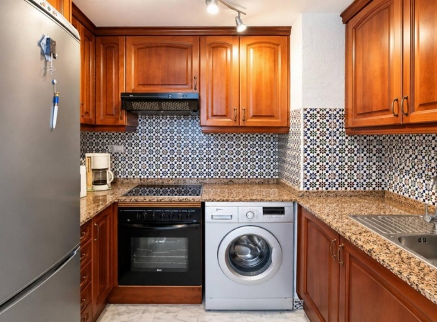 Resale - Apartment - Torrevieja - Playa De Los Locos