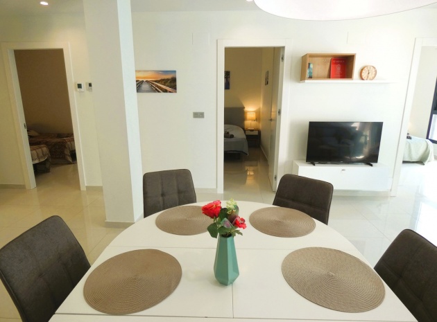 Resale - Apartment - Torrevieja - Torrevieja Centro