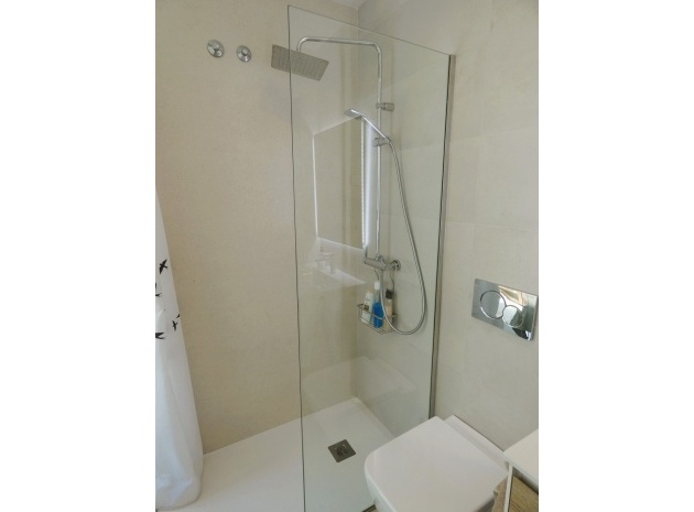 Resale - Apartment - Torrevieja - Torrevieja Centro