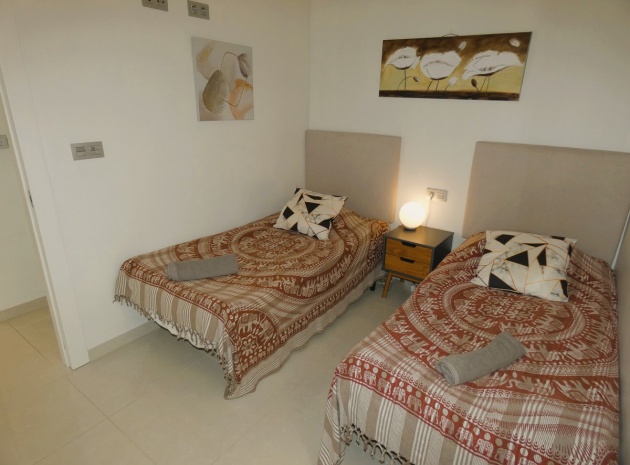 Resale - Apartment - Torrevieja - Torrevieja Centro